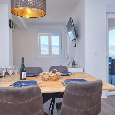 Fuer 4 Personen Ca- 65 M² In Mastrinka- Adriakueste Kroatien - Kroatische Ins By Interhome * Τρογκίρ