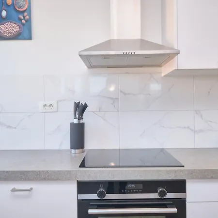 Fuer 4 Personen Ca- 65 M² In Mastrinka- Adriakueste Kroatien - Kroatische Ins By Interhome *