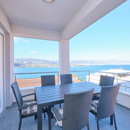 Fuer 4 Personen Ca- 65 M² In Mastrinka- Adriakueste Kroatien - Kroatische Ins By Interhome *