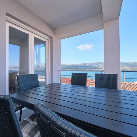 Fuer 4 Personen Ca- 65 M² In Mastrinka- Adriakueste Kroatien - Kroatische Ins By Interhome Διαμέρισμα *